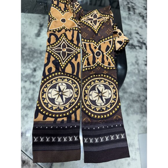 Louis Vuitton Monogram Jungle Bandeau Scarf 100% Silk Brown/Beige - Picture 2 of 8